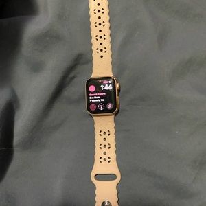 Apple Watch Series 6